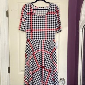 LuLaRoe Nicole Dress L